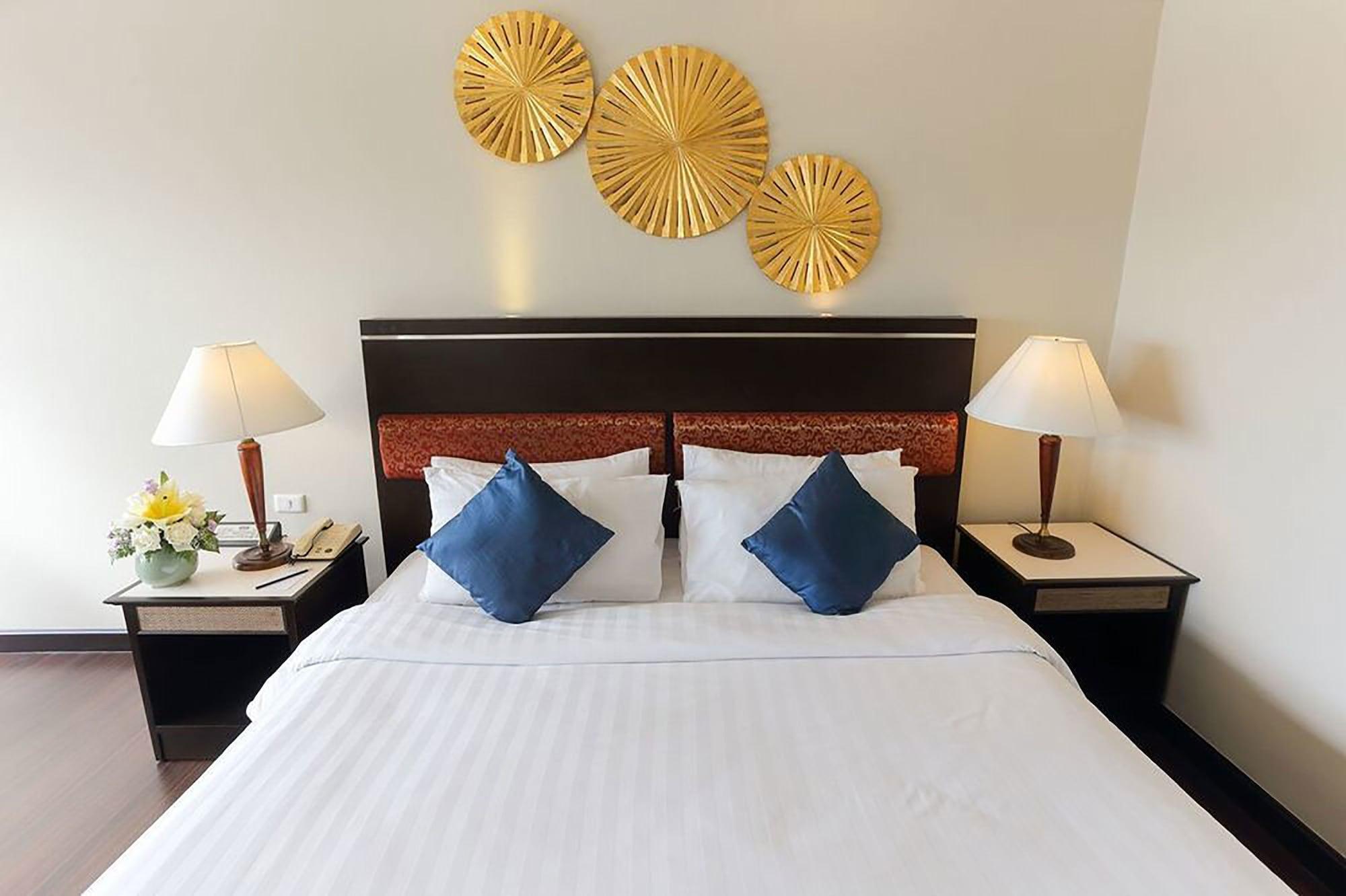 Amora Thapae Hotel Chiang Mai Ngoại thất bức ảnh