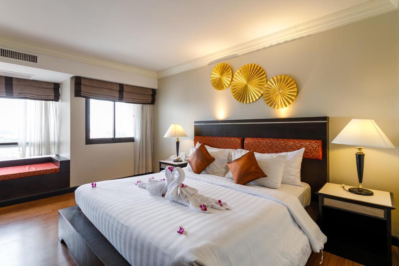 Amora Thapae Hotel Chiang Mai Ngoại thất bức ảnh