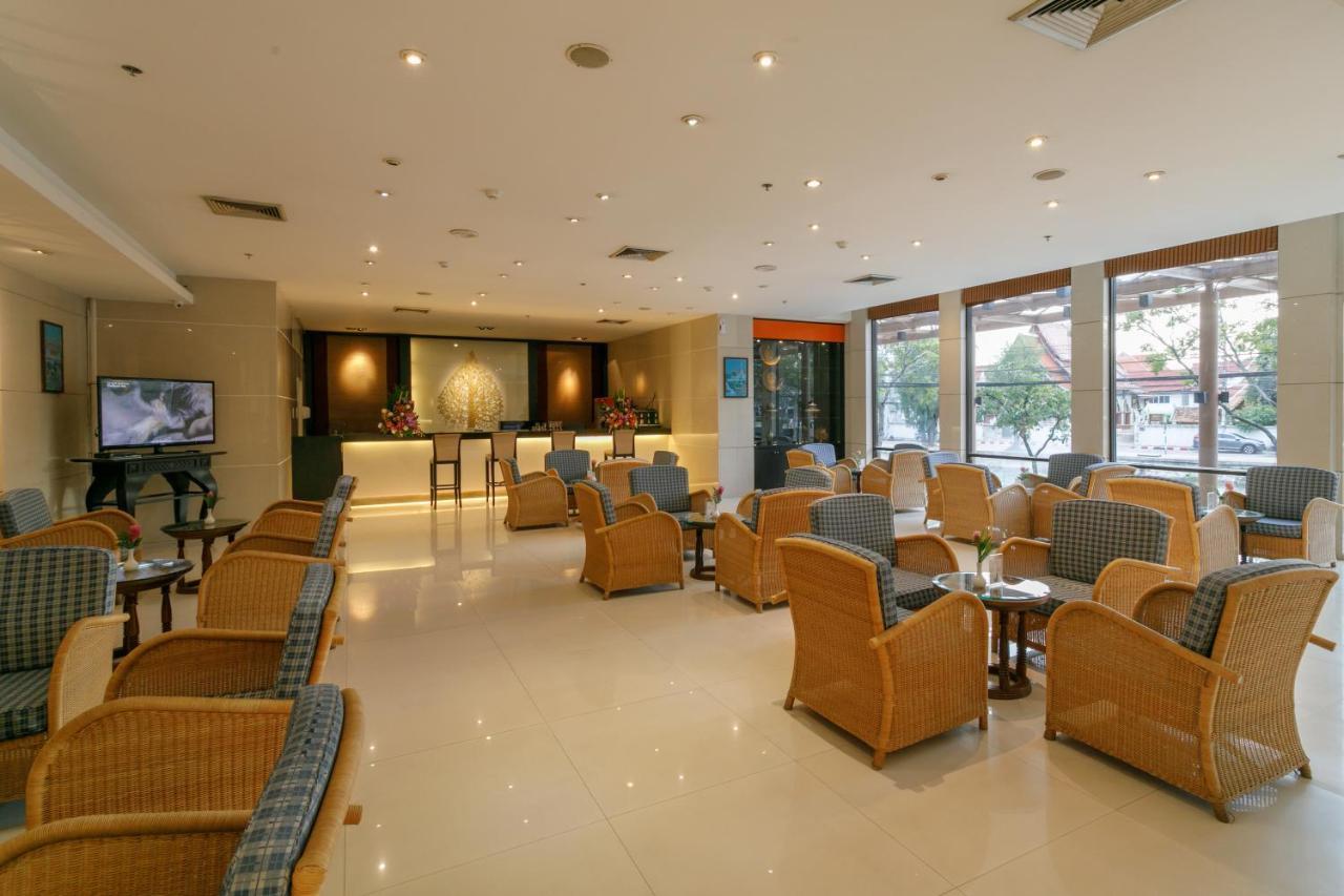 Amora Thapae Hotel Chiang Mai Ngoại thất bức ảnh