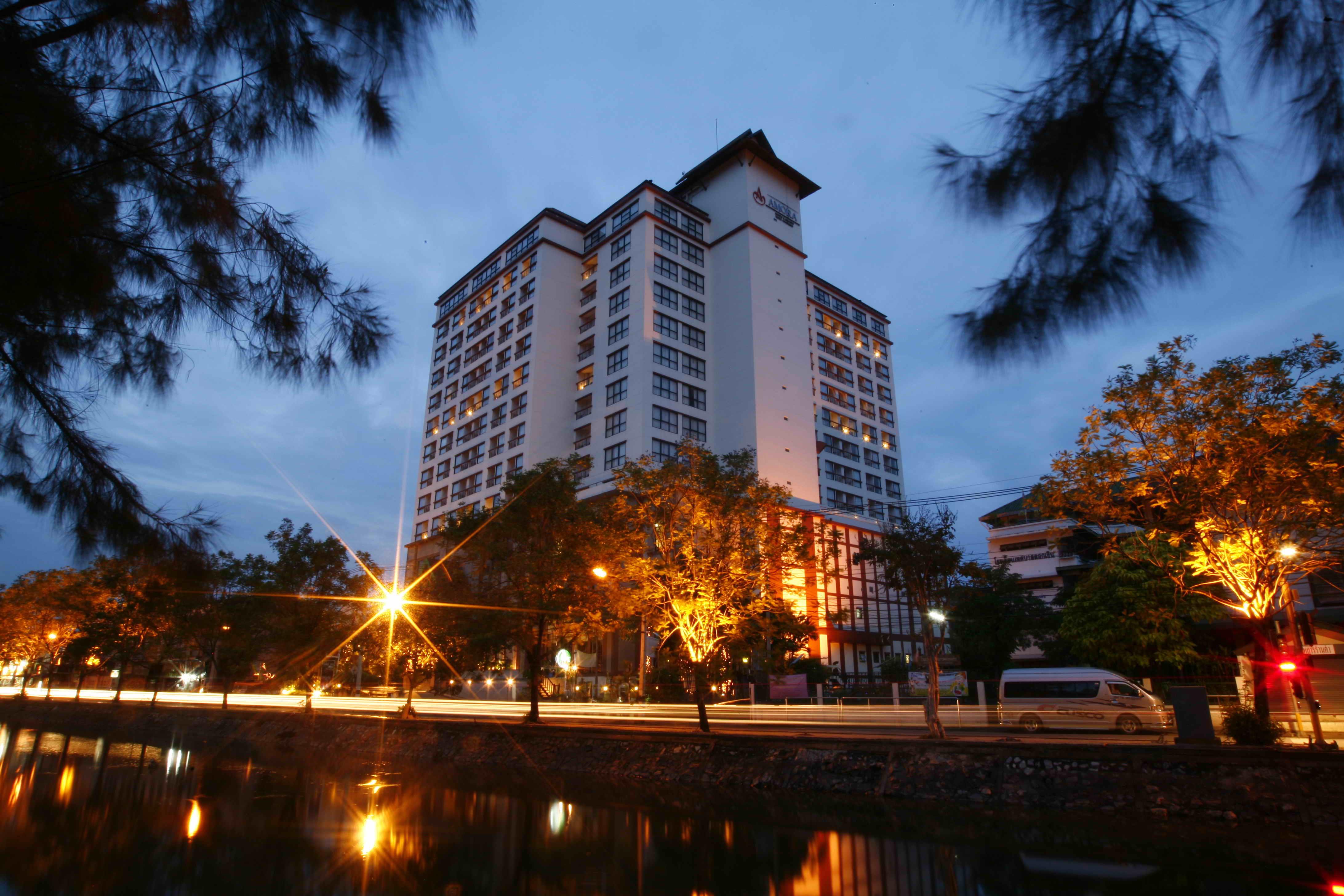Amora Thapae Hotel Chiang Mai Ngoại thất bức ảnh