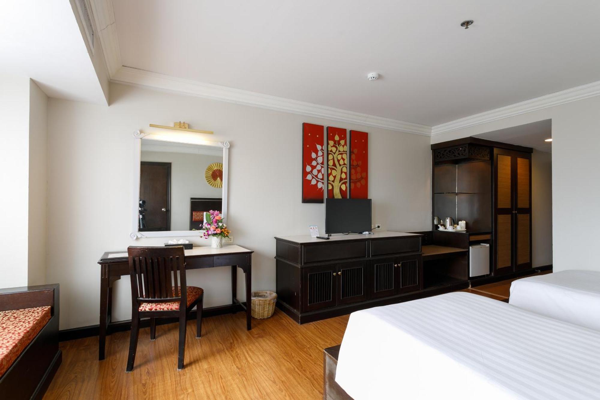 Amora Thapae Hotel Chiang Mai Ngoại thất bức ảnh