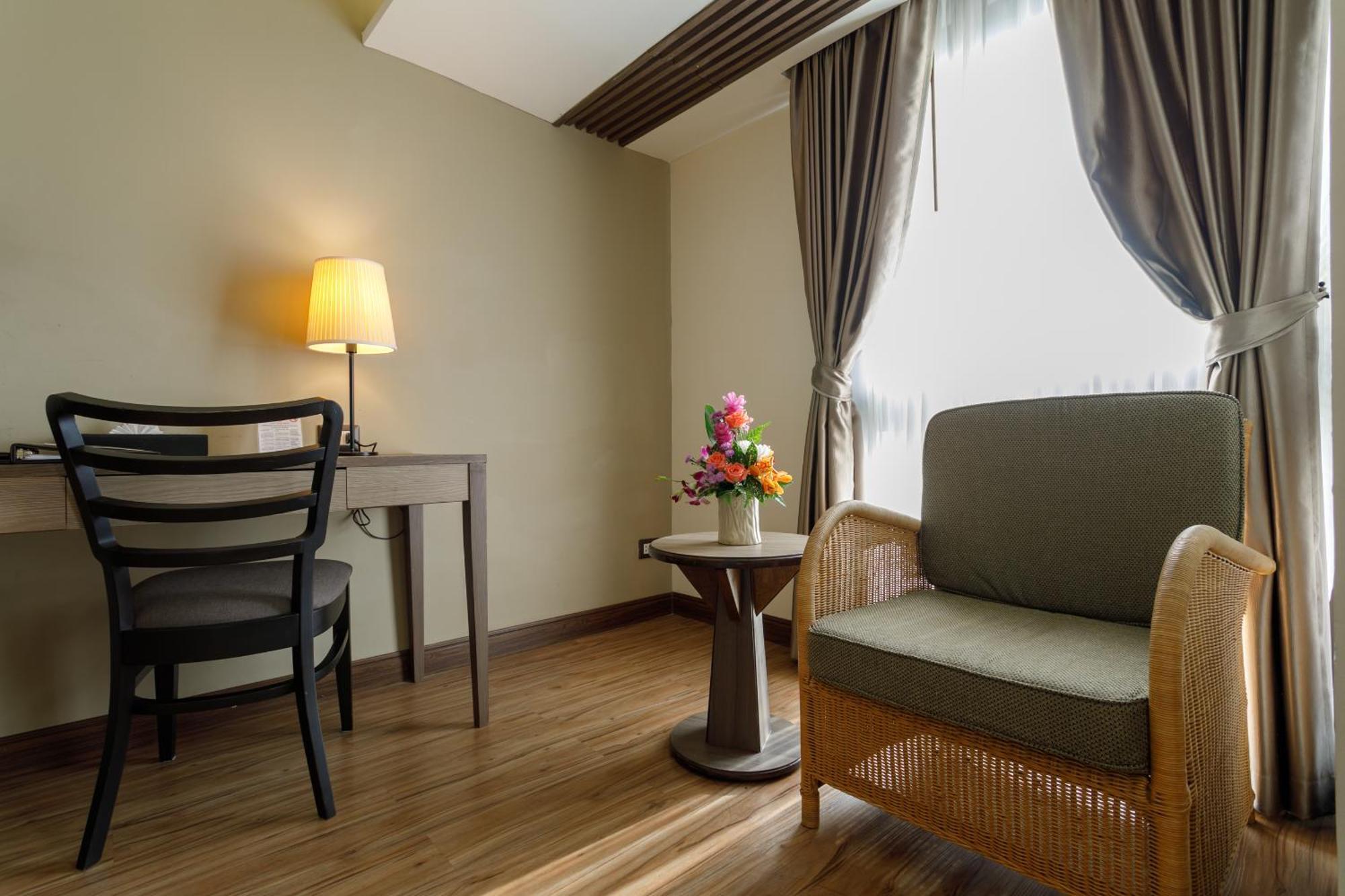 Amora Thapae Hotel Chiang Mai Ngoại thất bức ảnh