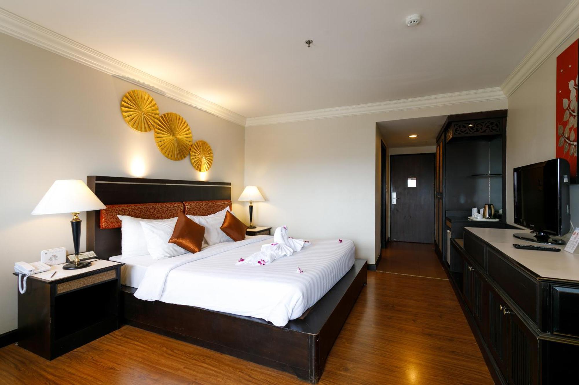 Amora Thapae Hotel Chiang Mai Ngoại thất bức ảnh
