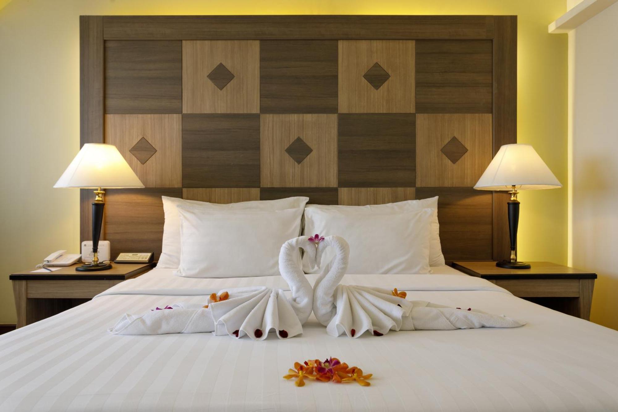 Amora Thapae Hotel Chiang Mai Ngoại thất bức ảnh